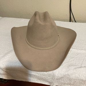 Silverbelly cowboy hat